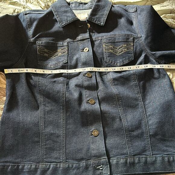 Chico's Outlet | Subtle Rhinestone Denim Jacket Size 2 (L, 12/14) NWT - Picture 6 of 7